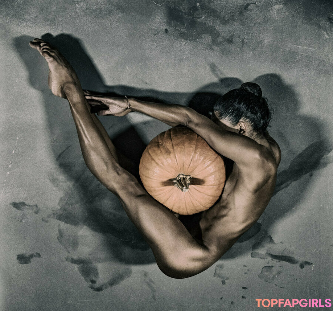 Foto desnuda filtrada de OnlyFans de Laetitiamodelfree #14 Foto desnuda filtrada de OnlyFans de Laetitiamodelfree #14