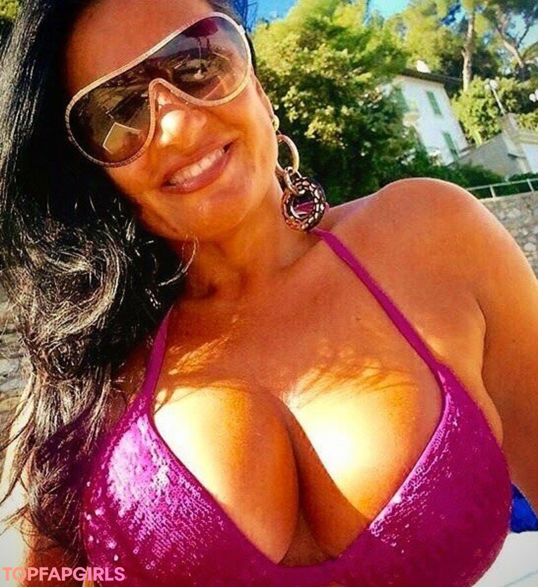 Foto desnuda filtrada de OnlyFans de Angela Cavagna #157 Foto desnuda filtrada de OnlyFans de Angela Cavagna #157