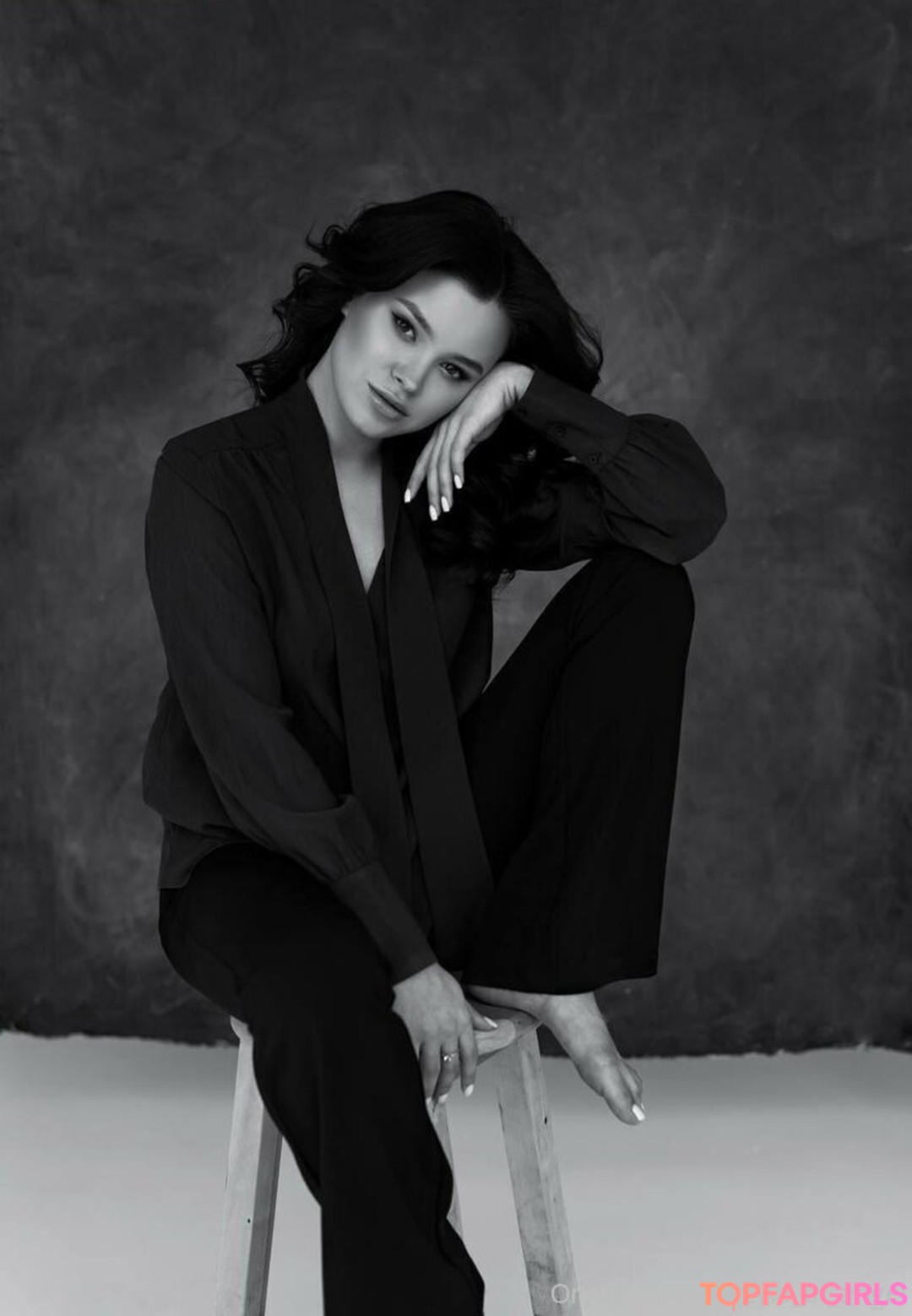 Foto desnuda filtrada de OnlyFans de Leylaofangel #2 Foto desnuda filtrada de OnlyFans de Leylaofangel #2