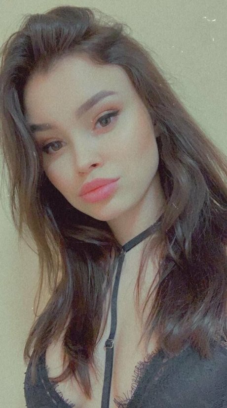 Leyla_of_angel