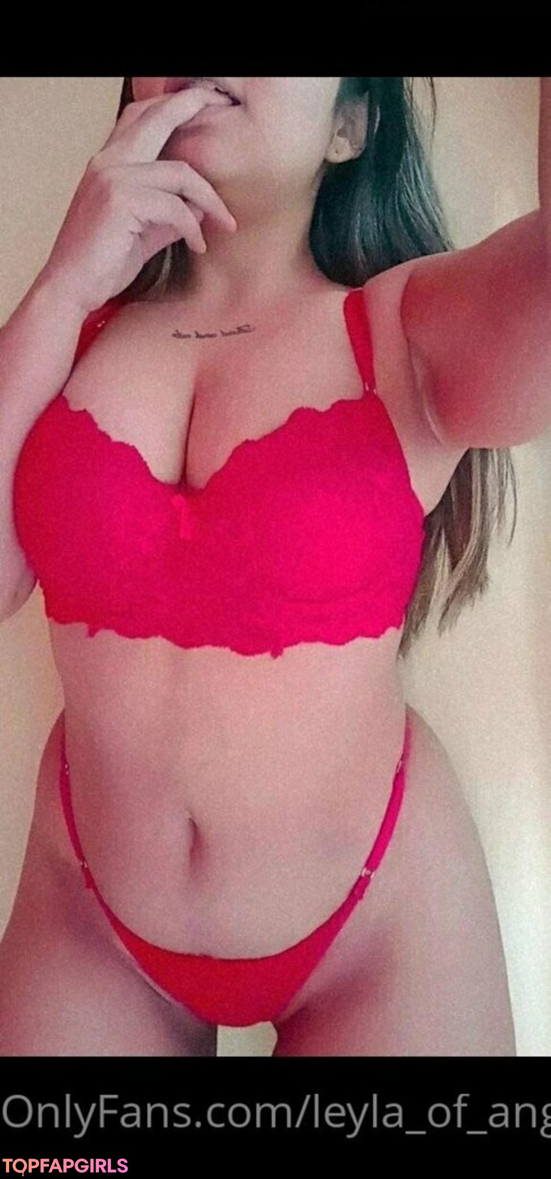 Foto desnuda filtrada de OnlyFans de Leylaofangel #8 Foto desnuda filtrada de OnlyFans de Leylaofangel #8