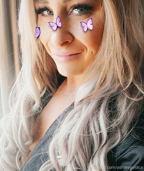 Foto desnuda filtrada de OnlyFans de Ashleygoldca