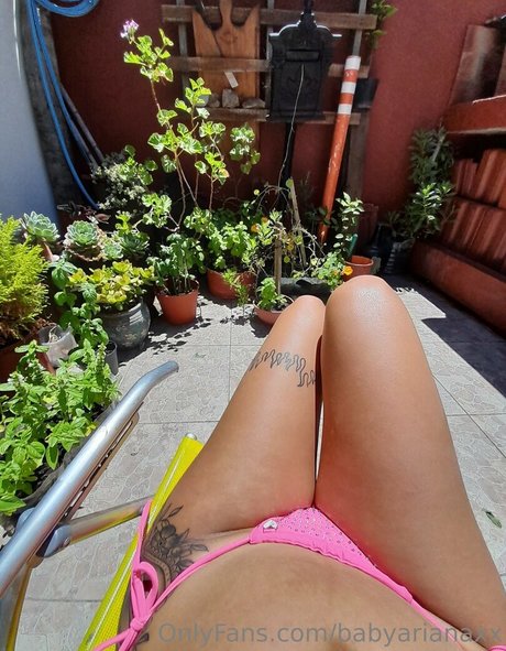 Foto desnuda filtrada de OnlyFans de Babyarianaxx