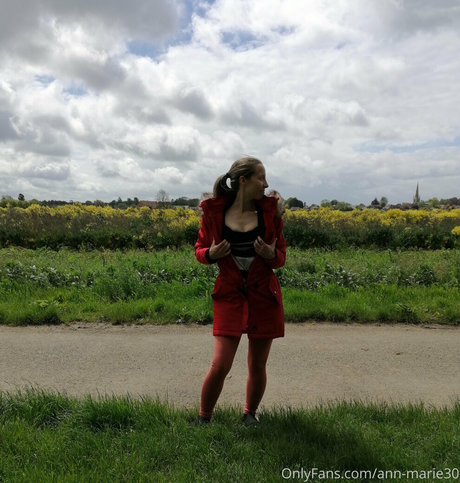 Naughtyannmarie
