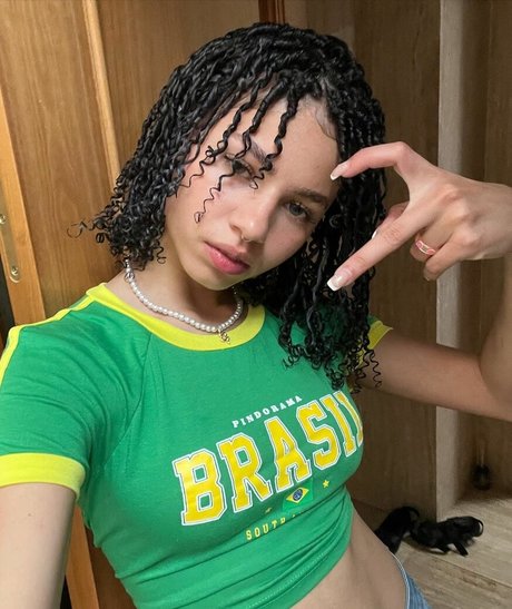 Larissa Kimberly