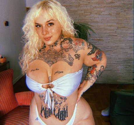 Lulu Avalloni