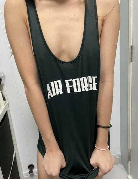 Foto desnuda filtrada de OnlyFans de Aurixxity