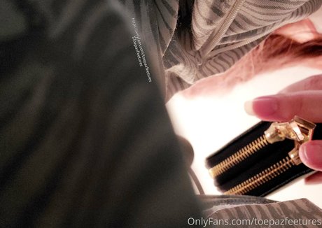 Foto desnuda filtrada de OnlyFans de Toepazfeetures