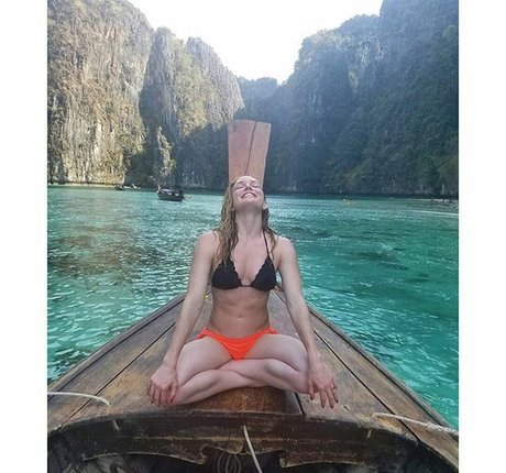 Caity Lotz