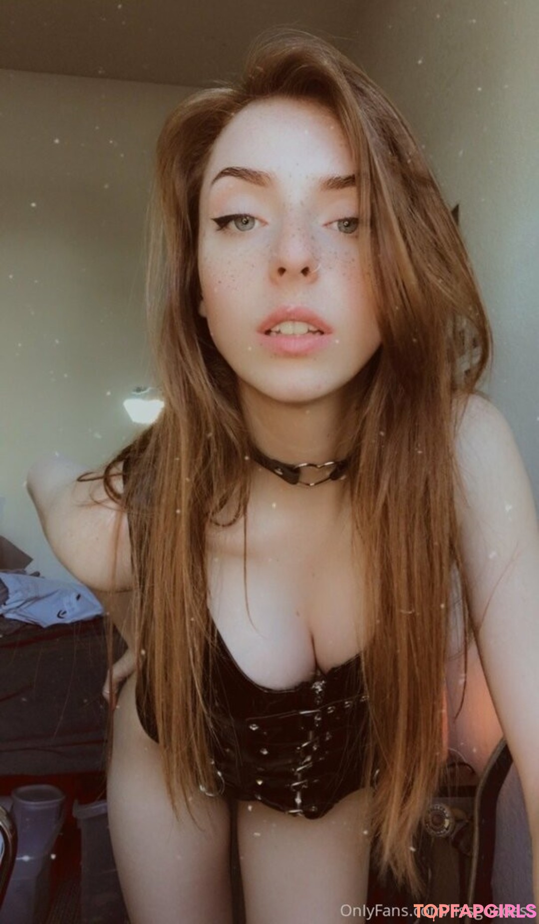 Foto desnuda filtrada de OnlyFans de Goddesslynn #74 Foto desnuda filtrada de OnlyFans de Goddesslynn #74