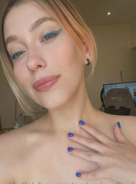 Ovelymilaofficial