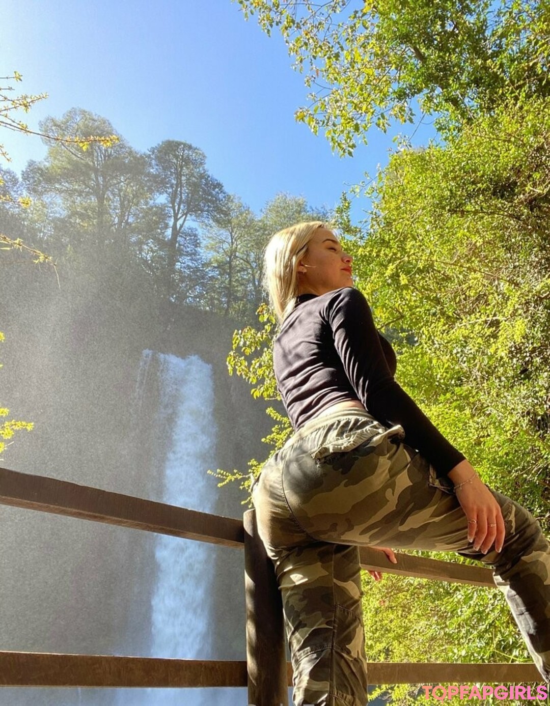 Foto desnuda filtrada de OnlyFans de Madisondavisbby #50 Foto desnuda filtrada de OnlyFans de Madisondavisbby #50