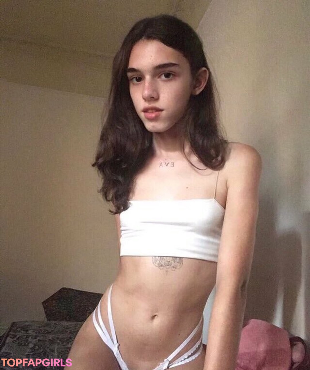 Foto desnuda filtrada de OnlyFans de Littletgirl #3 Foto desnuda filtrada de OnlyFans de Littletgirl #3