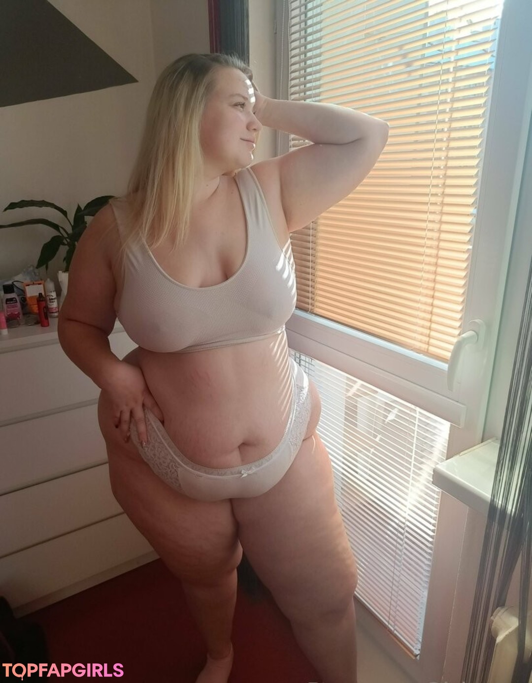 Foto desnuda filtrada de OnlyFans de Bootyassgirl #294 Foto desnuda filtrada de OnlyFans de Bootyassgirl #294