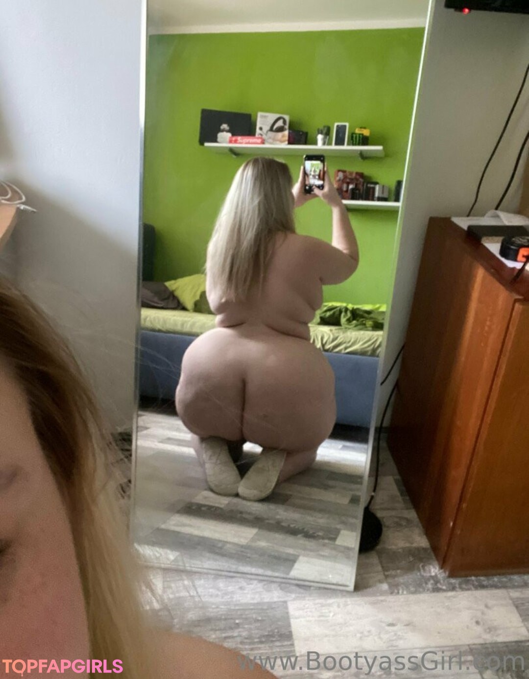 Foto desnuda filtrada de OnlyFans de Bootyassgirl #360 Foto desnuda filtrada de OnlyFans de Bootyassgirl #360