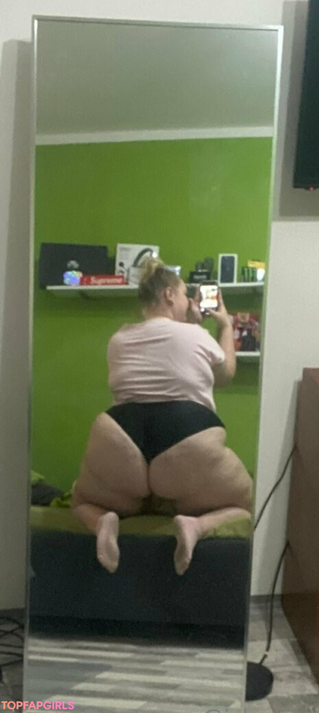 Foto desnuda filtrada de OnlyFans de Bootyassgirl #376 Foto desnuda filtrada de OnlyFans de Bootyassgirl #376