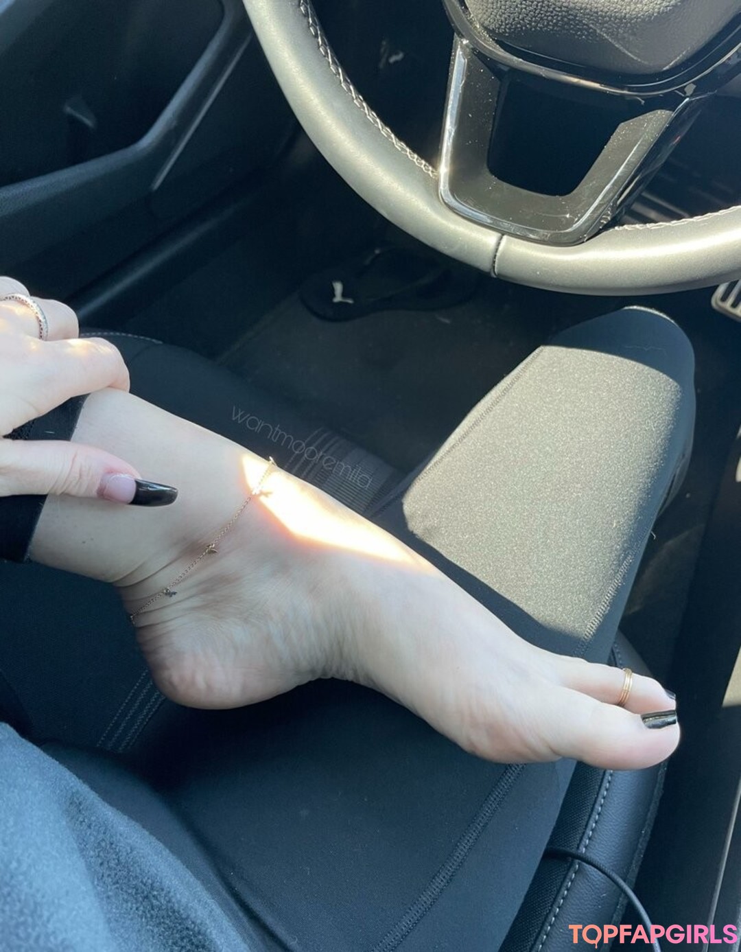 Foto desnuda filtrada de OnlyFans de Mila Moore #175 Foto desnuda filtrada de OnlyFans de Mila Moore #175