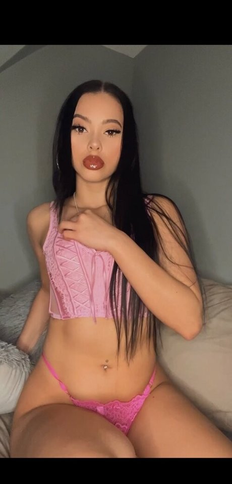 Girlyvalentina
