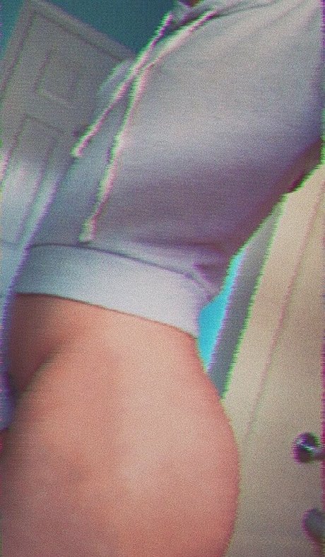 Foto desnuda filtrada de OnlyFans de Femboynitori