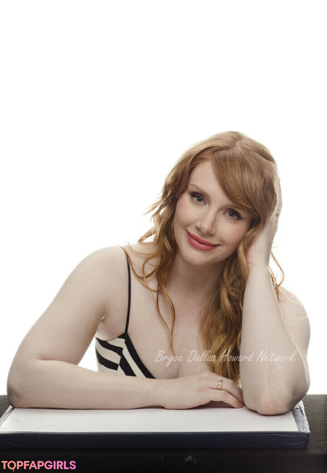 Foto desnuda filtrada de OnlyFans de Bryce Dallas Howard #173 Foto desnuda filtrada de OnlyFans de Bryce Dallas Howard #173