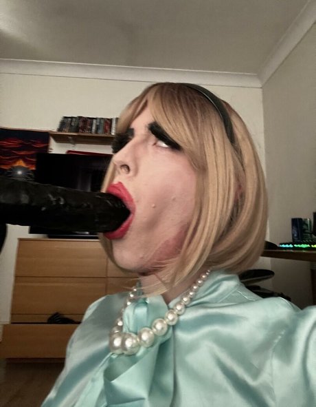 CynthiaSatinXXX
