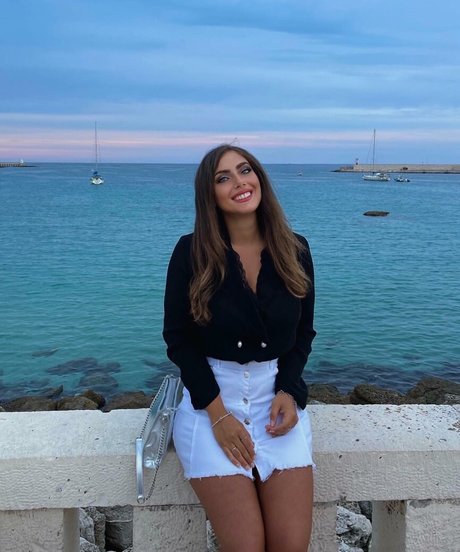 Foto desnuda filtrada de OnlyFans de Ylenia Bevelacqua