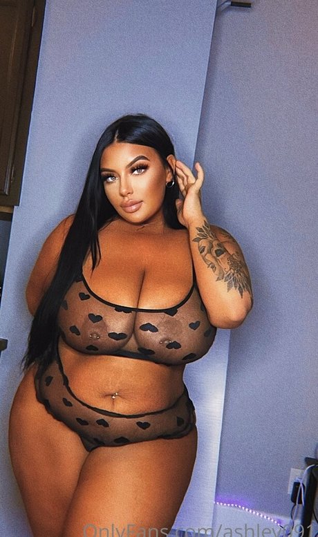 Foto desnuda filtrada de OnlyFans de Ashbovaxo