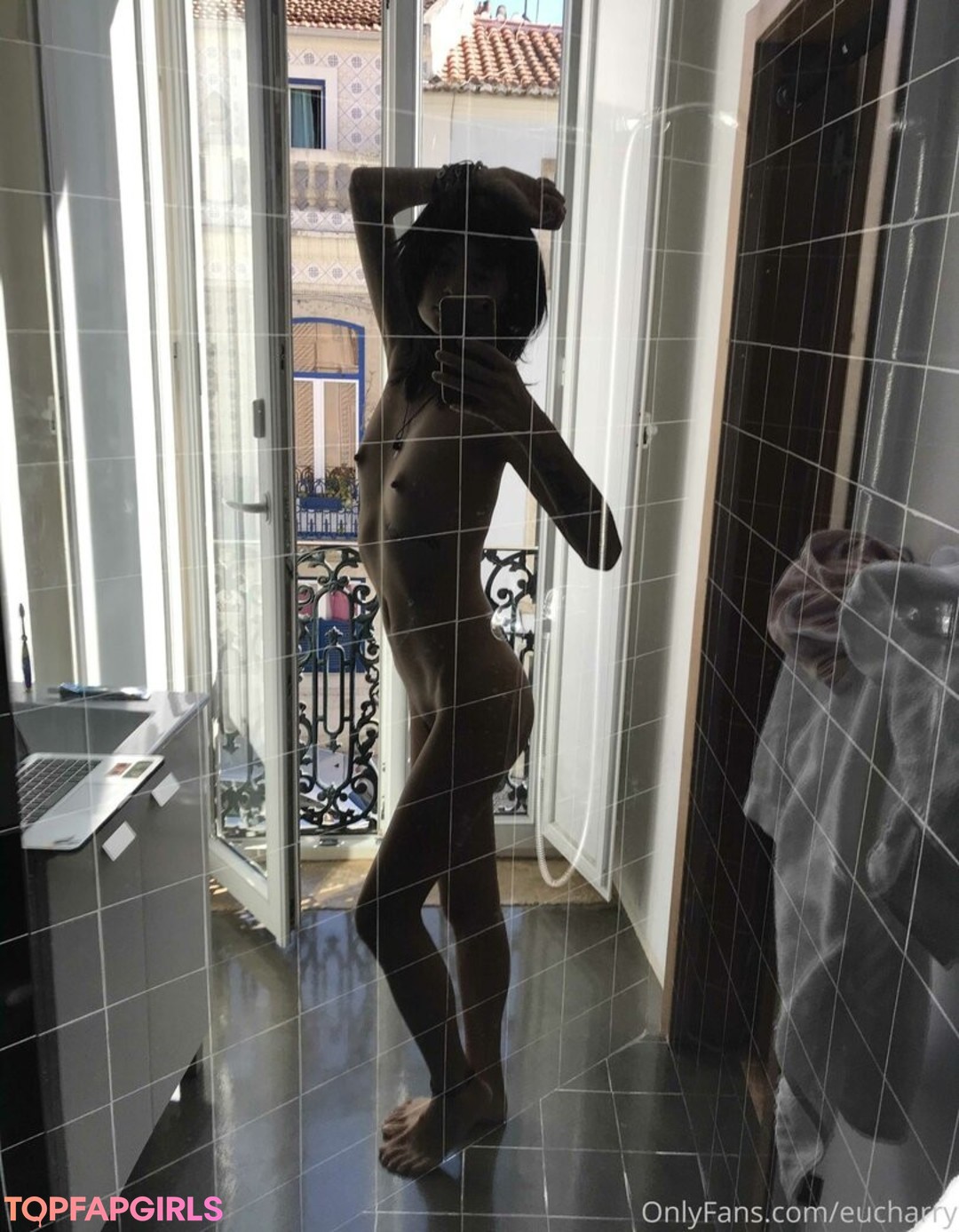Foto desnuda filtrada de OnlyFans de Charry Jin #55 Foto desnuda filtrada de OnlyFans de Charry Jin #55