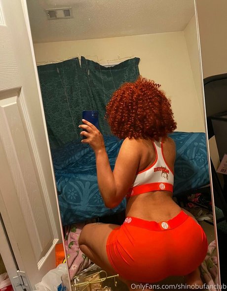 Foto desnuda filtrada de OnlyFans de Shinobufanclub