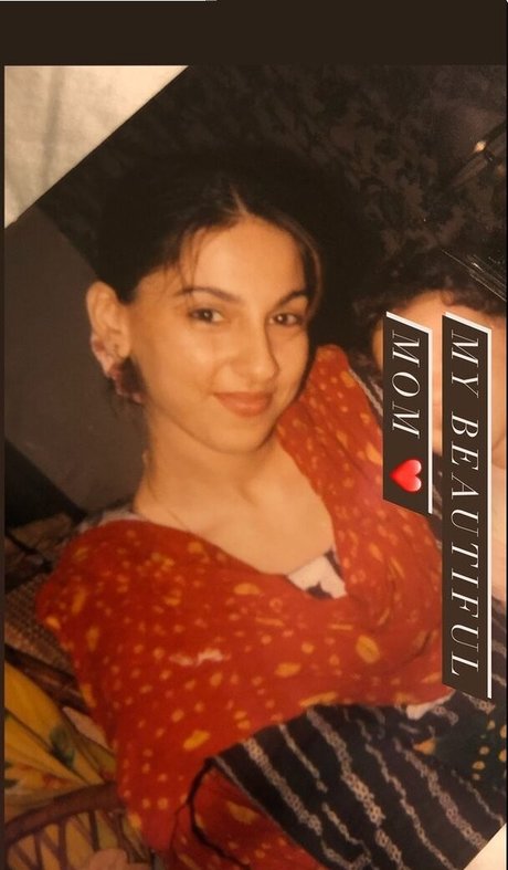 Hira Shayk