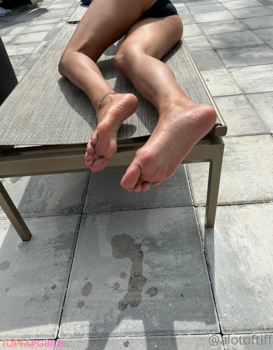 Foto desnuda filtrada de OnlyFans de Alotoftiff #76 Foto desnuda filtrada de OnlyFans de Alotoftiff #76