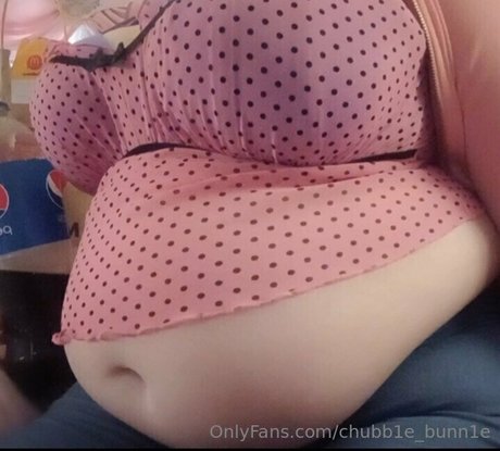 Foto desnuda filtrada de OnlyFans de Chubb1ebunn1e