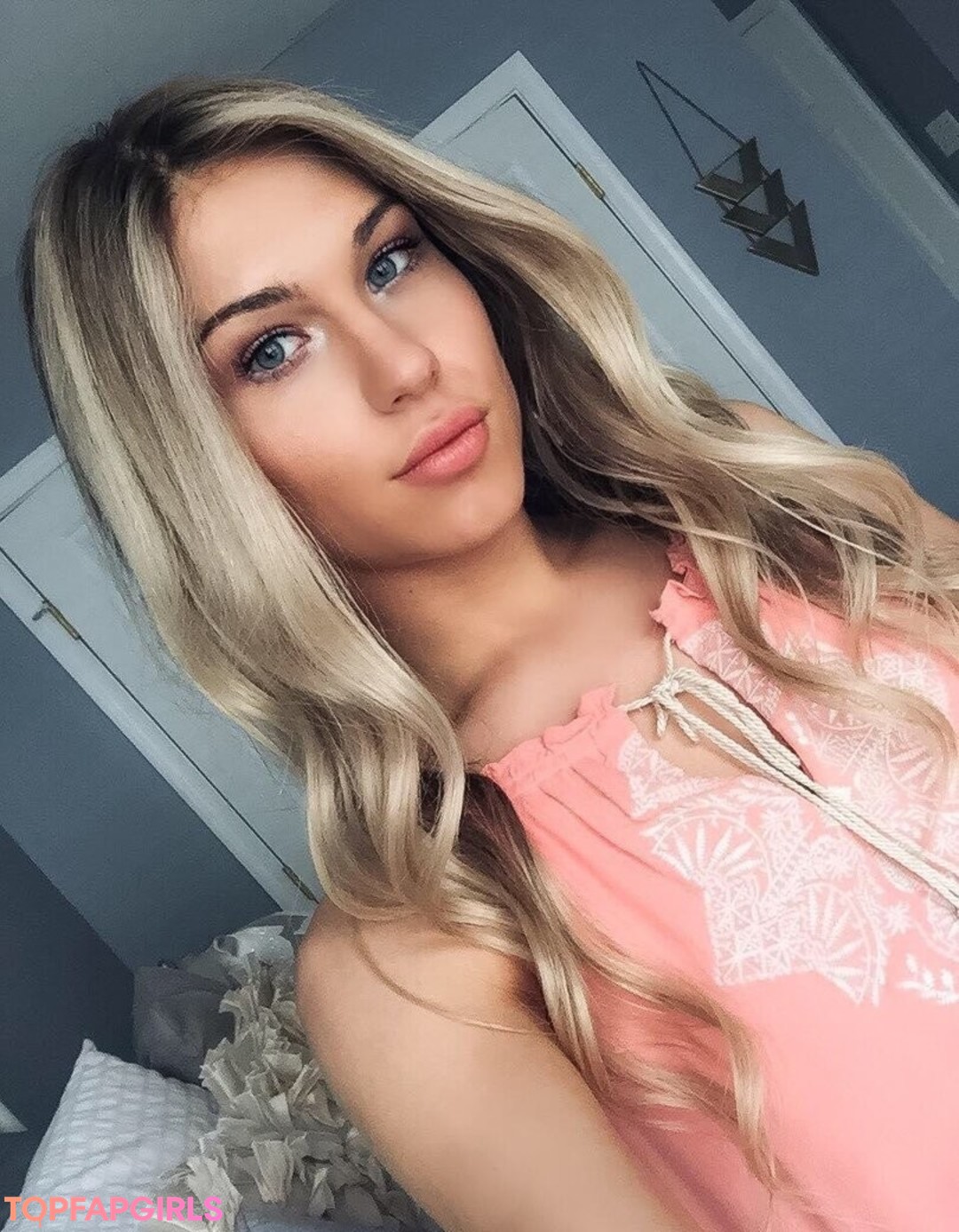 Foto desnuda filtrada de OnlyFans de Dezmin Schubel #42 Foto desnuda filtrada de OnlyFans de Dezmin Schubel #42