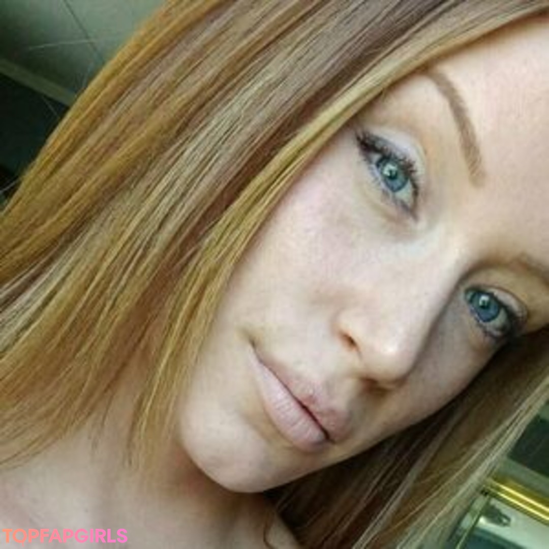 Foto desnuda filtrada de OnlyFans de Crystalcolette #32 Foto desnuda filtrada de OnlyFans de Crystalcolette #32