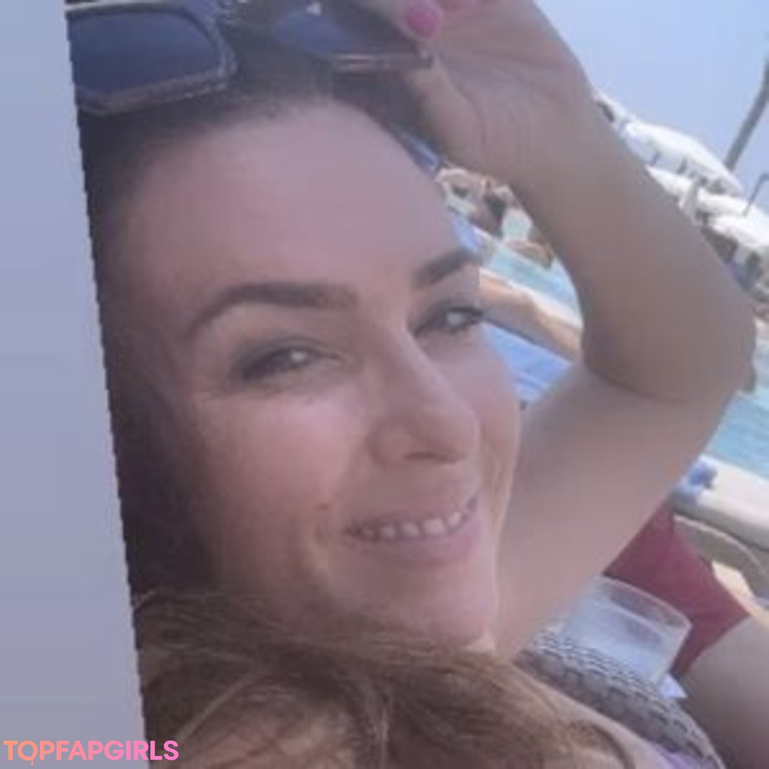 Foto desnuda filtrada de OnlyFans de Sara Damergi #2 Foto desnuda filtrada de OnlyFans de Sara Damergi #2