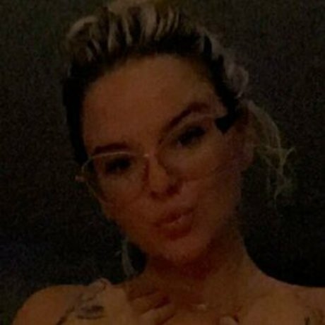 Foto desnuda filtrada de OnlyFans de Samsacc