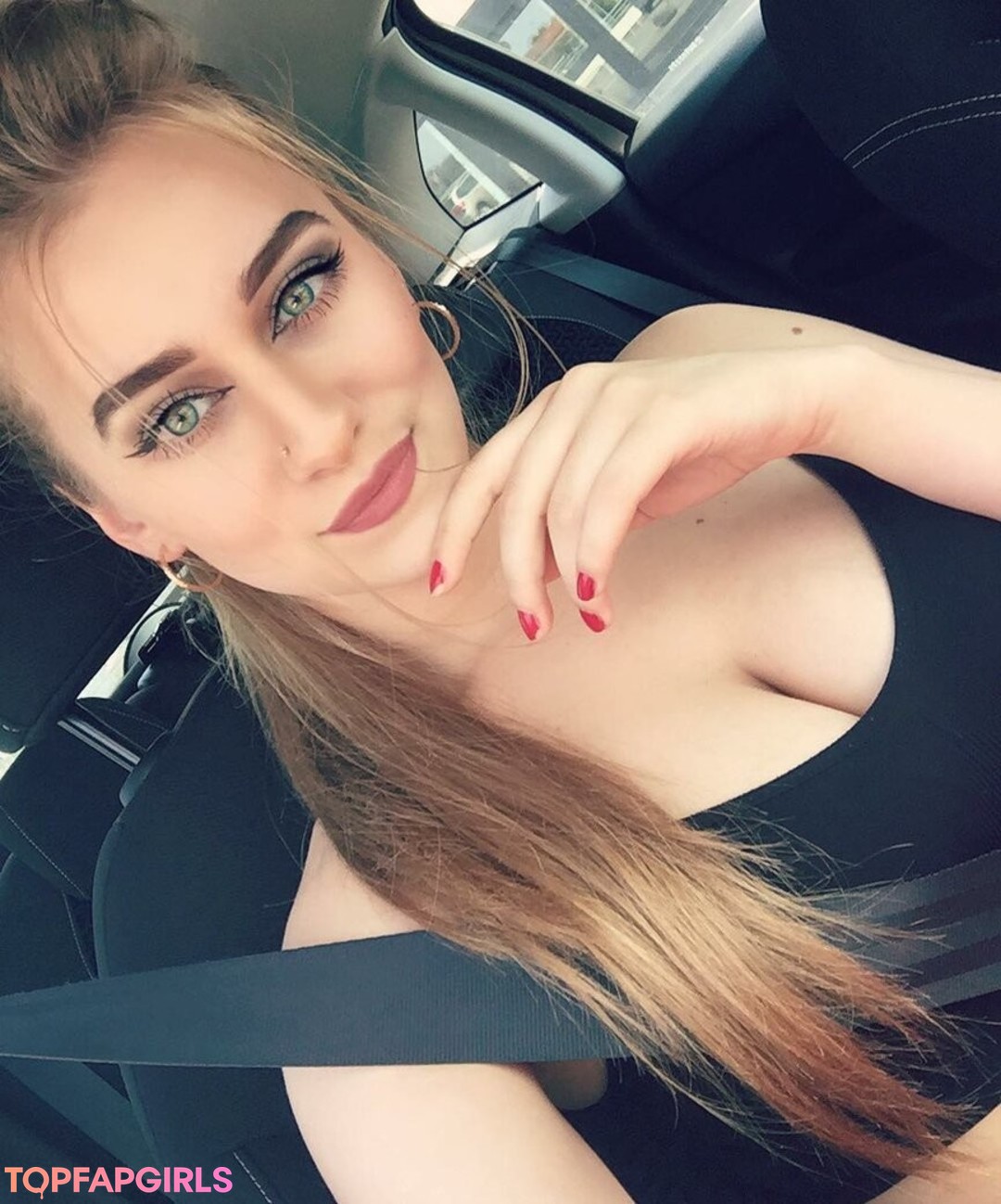 Foto desnuda filtrada de OnlyFans de Anastasia Ticus #31 Foto desnuda filtrada de OnlyFans de Anastasia Ticus #31