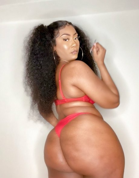 CoolieMonae