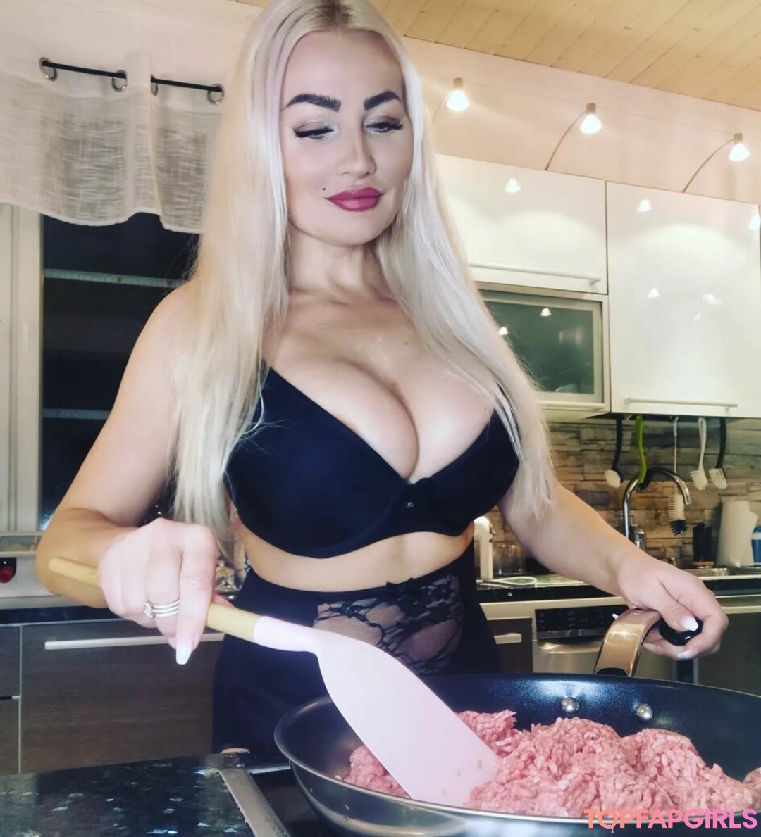 Foto desnuda filtrada de OnlyFans de Marika Fingerroos #143 Foto desnuda filtrada de OnlyFans de Marika Fingerroos #143