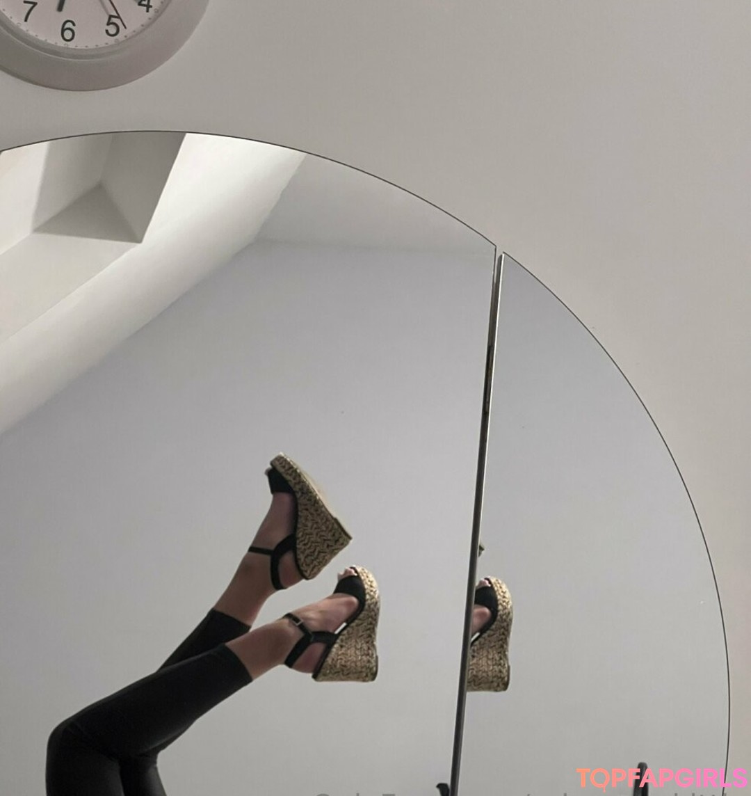 Foto desnuda filtrada de OnlyFans de Princessxkittie #95 Foto desnuda filtrada de OnlyFans de Princessxkittie #95