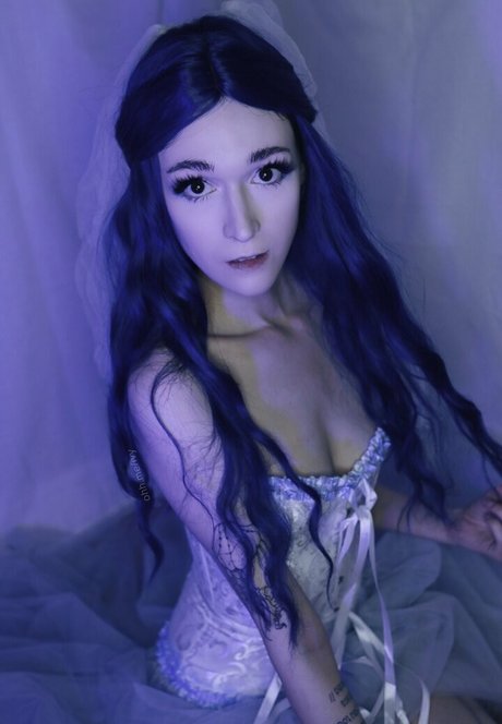Ivyaura