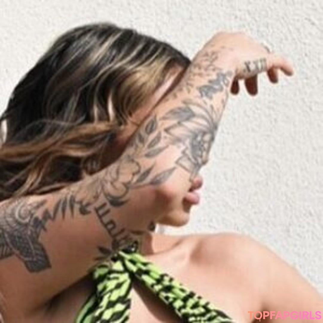 Foto desnuda filtrada de OnlyFans de Ashley Bernier #12 Foto desnuda filtrada de OnlyFans de Ashley Bernier #12