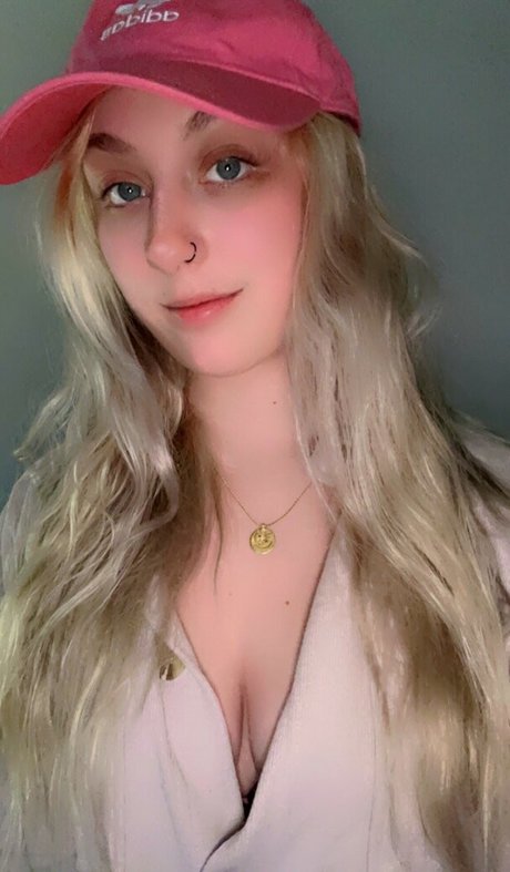Foto desnuda filtrada de OnlyFans de Heyminu