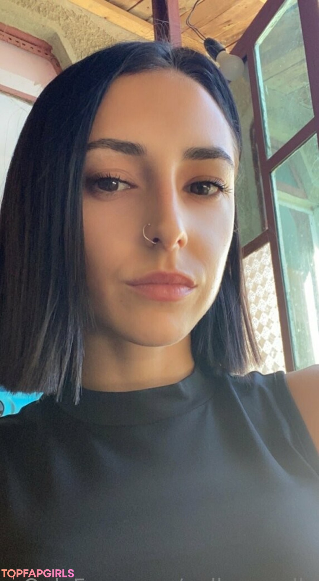 Foto desnuda filtrada de OnlyFans de Pollysmalls #54 Foto desnuda filtrada de OnlyFans de Pollysmalls #54