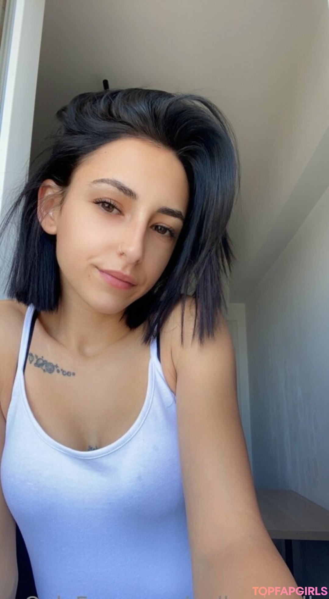 Foto desnuda filtrada de OnlyFans de Pollysmalls #60 Foto desnuda filtrada de OnlyFans de Pollysmalls #60