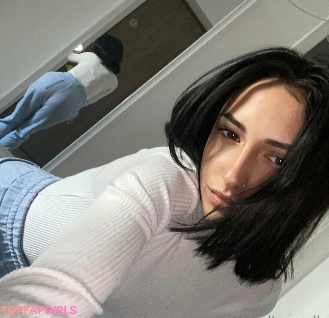 Foto desnuda filtrada de OnlyFans de Pollysmalls #68 Foto desnuda filtrada de OnlyFans de Pollysmalls #68