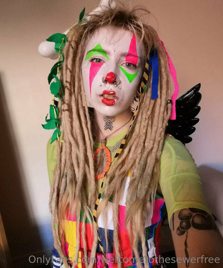 Welcometothesewerfree