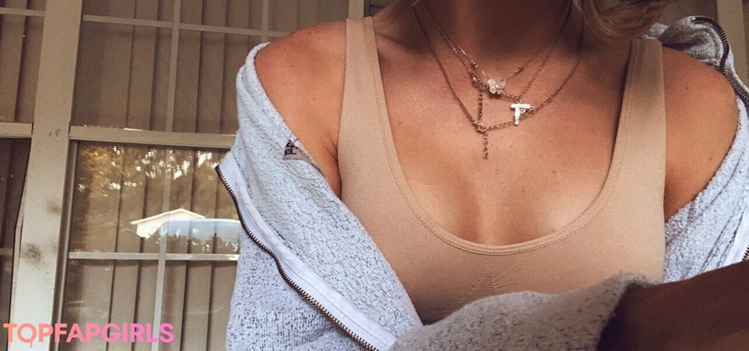 Foto desnuda filtrada de OnlyFans de Stellasamore #202 Foto desnuda filtrada de OnlyFans de Stellasamore #202