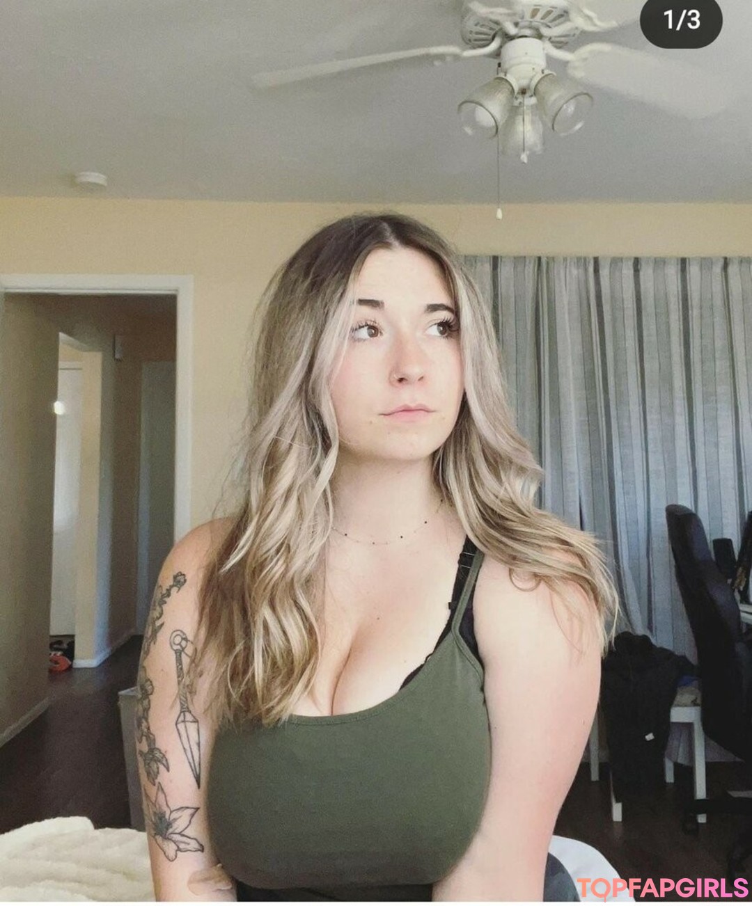 Foto desnuda filtrada de OnlyFans de Cherrycgames #11 Foto desnuda filtrada de OnlyFans de Cherrycgames #11