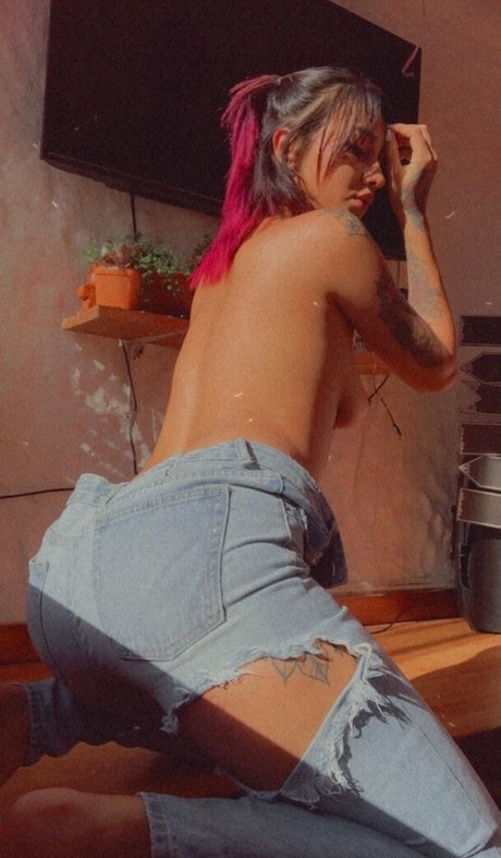 Foto desnuda filtrada de OnlyFans de Sunmoonlia